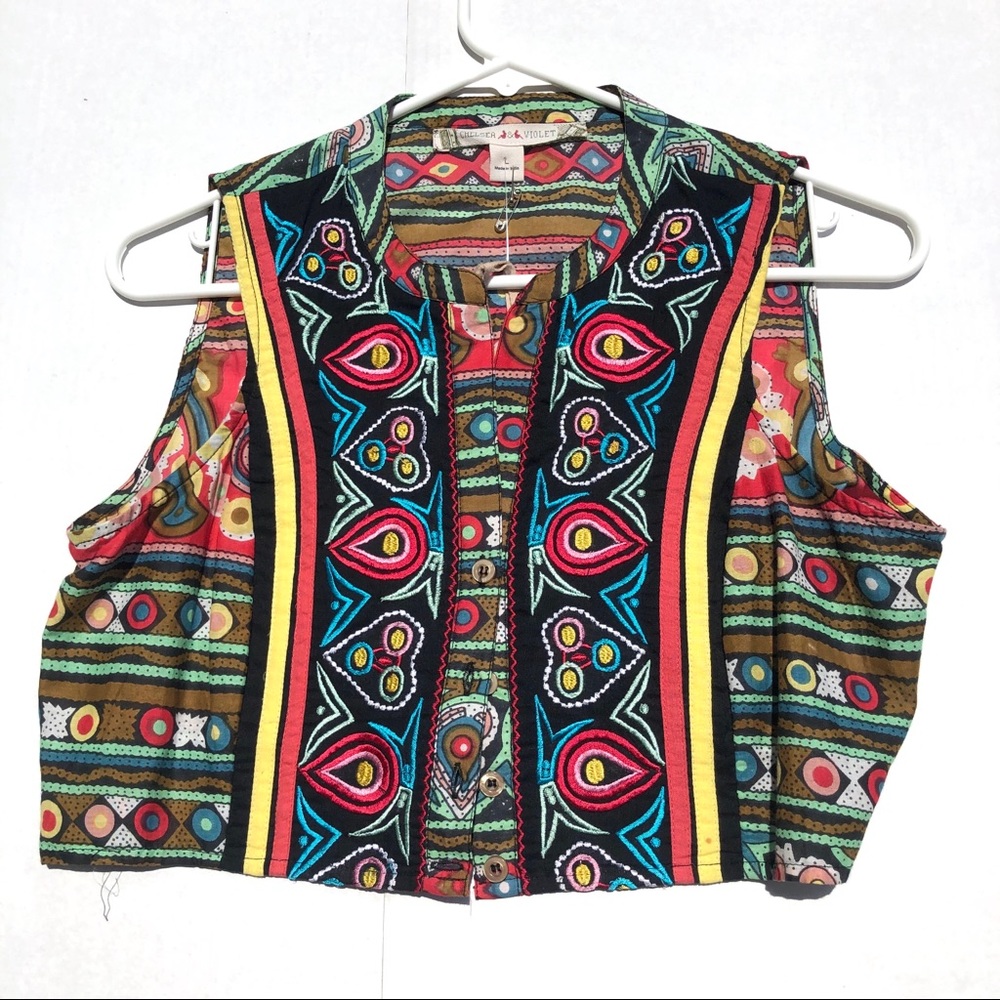 Chelsea & Violet Embroidered Top Size S